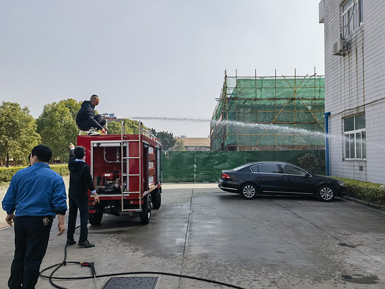 电动消防摩托车.jpg